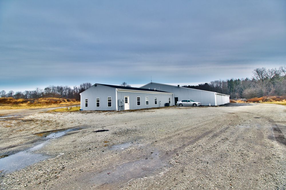 9565 W Snyder Rd, Laporte, IN 46350